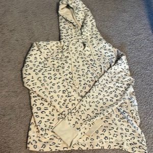 cropped cheetah sweatshirt